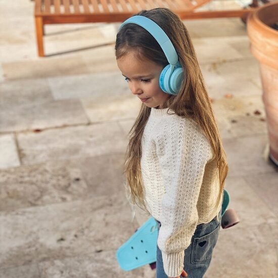 Klausą saugančios ausinės