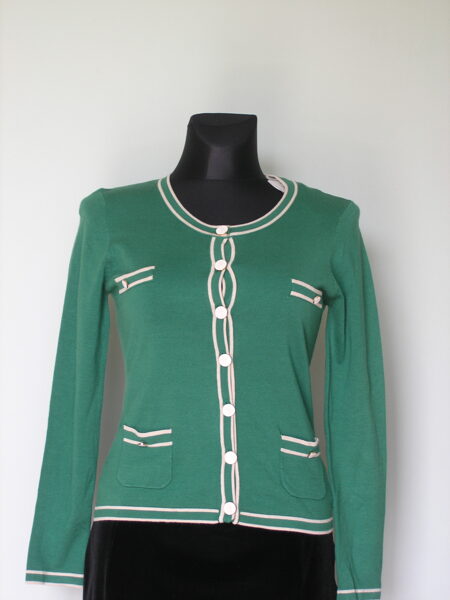 Megztukas su sagomis